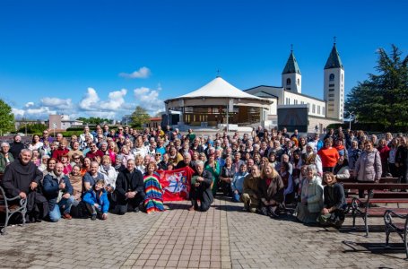 Taikos Karalienės kviečiami