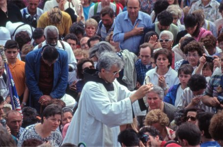 MELSKITĖS IR MYLĖKITE( Tėvas Liubo Kurtovičius, OFM)